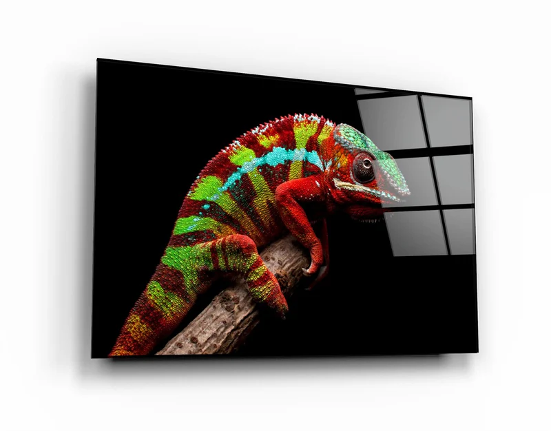 ・"Chameleon"・Glass Wall Art